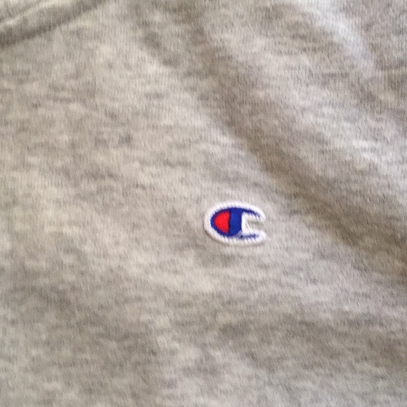 Champion zip up - Picture 2 of 4